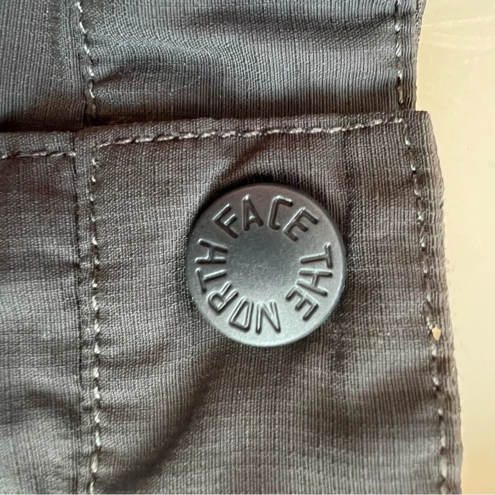 The North Face Dark Gray Hiking Outdoors Pants Men’s 36x30